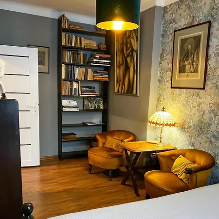 Art Chmielna 10 公寓 *